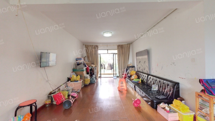 万峰·滨江苑二手房实景图