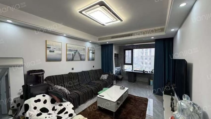 中环湖畔公馆二手房实景图