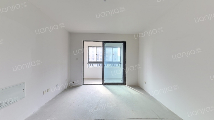 新东花园二手房实景图