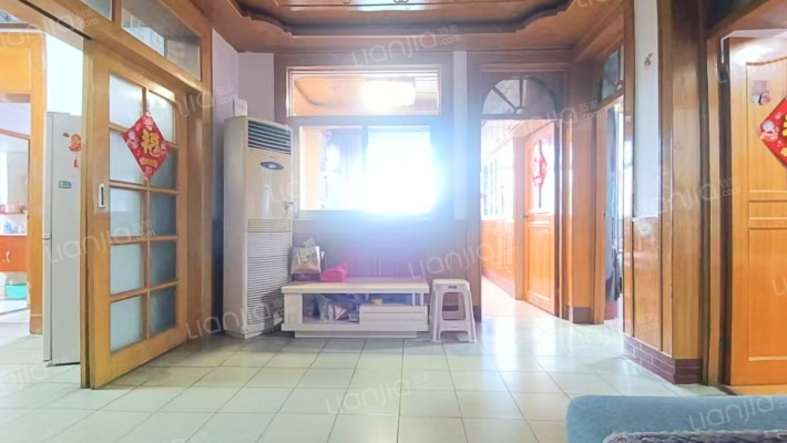 中市路二手房实景图