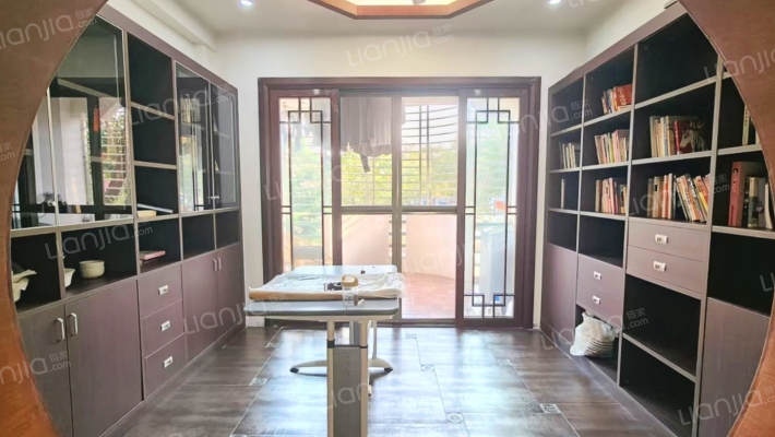 大绿地金豪花园二手房实景图