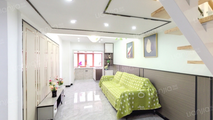 美印雅苑二手房实景图