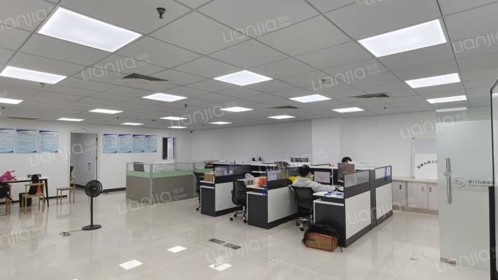 保税市场大厦二手房实景图