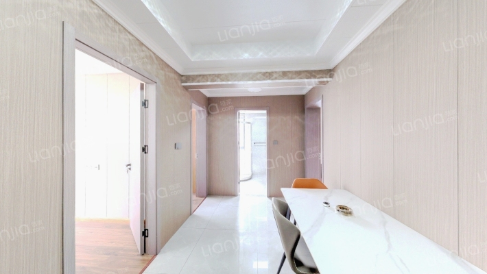 海岸城二手房实景图