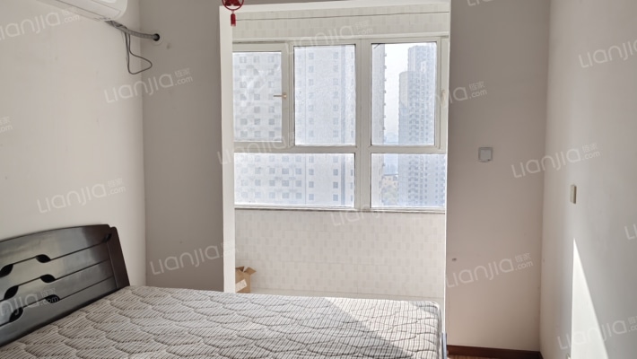 水岸花城，好房源，环境好，交通便利。-卧室A