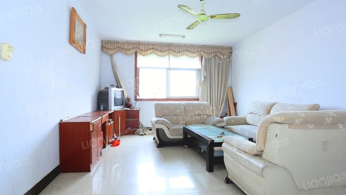 监狱办事处家属院二手房实景图