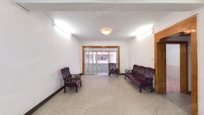 富都城二手房实景图