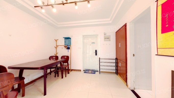 新梅莘苑二手房实景图