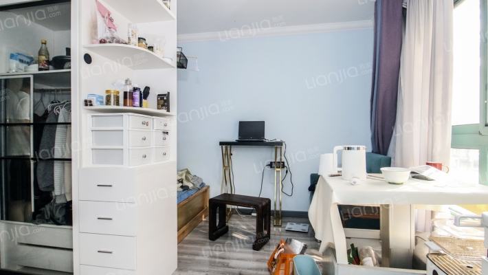 新华路445弄二手房实景图