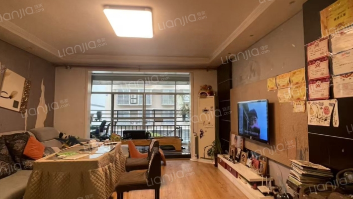 经开区税务局家属院二手房实景图