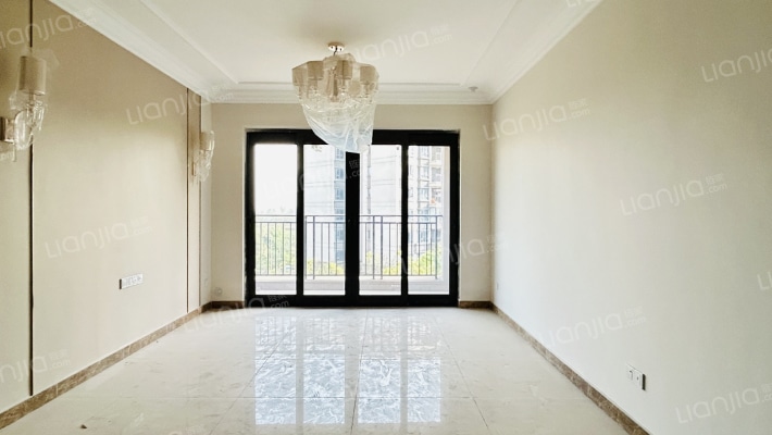 恒大锦城一期3组团二手房实景图