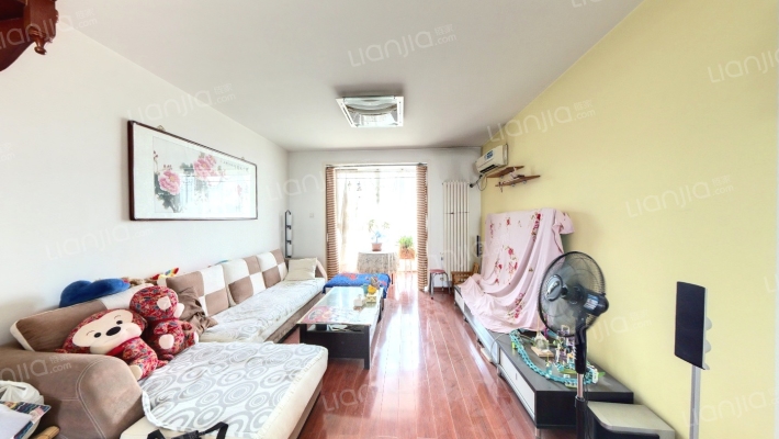 艺术家园二手房实景图