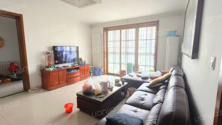 领世新城二手房实景图