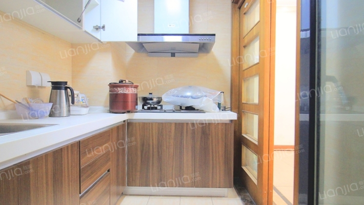 邦泰社区精装3房带车位（未住过人）-厨房