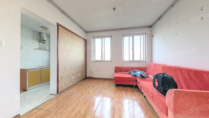 鹤沙航城汇诚佳苑二手房实景图