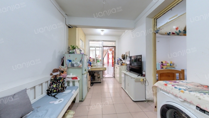 二零四社区二手房实景图