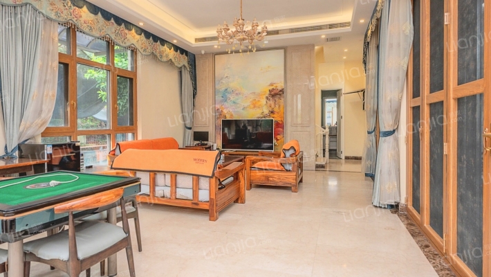 鲁能三亚湾·高二区别墅二手房实景图