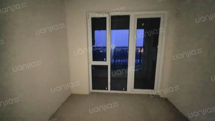 桃源新都孔雀城 3室1厅 南 北-卧室A