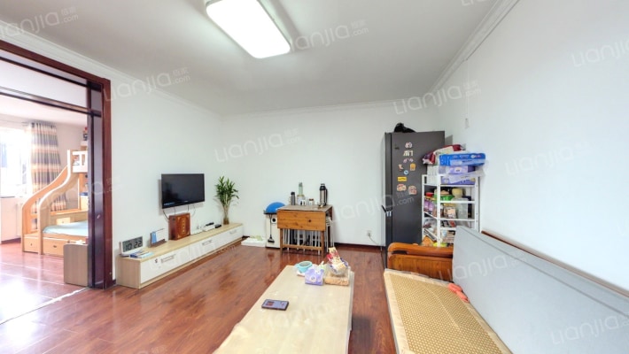 长兴公寓二手房实景图