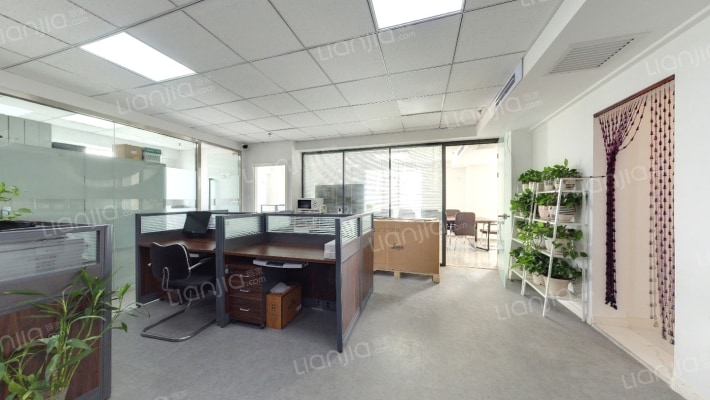 领地OFFICE二手房实景图