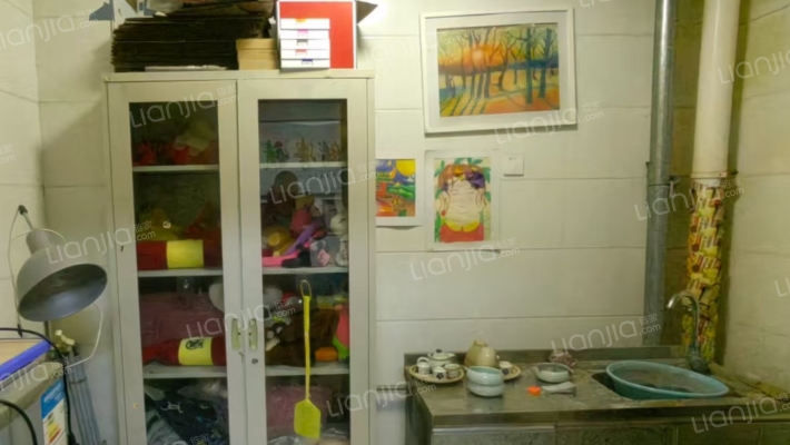 三利中和城大三居明厨明卫，采光好位置好，门口838站-厨房