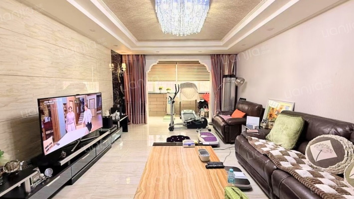 中银广场二手房实景图