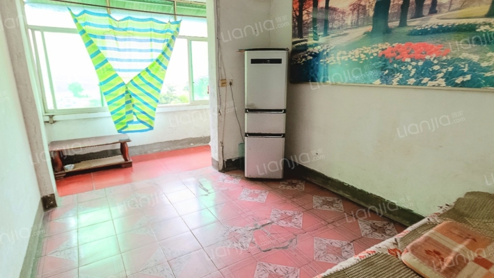 轻化四村二手房实景图