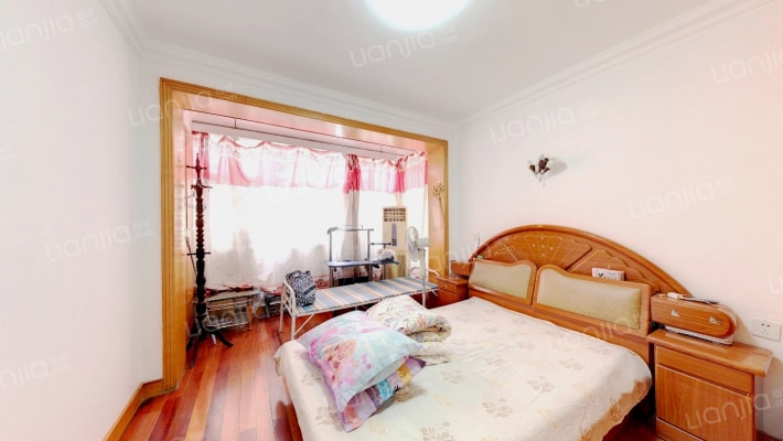 鸡鸣山庄二手房实景图