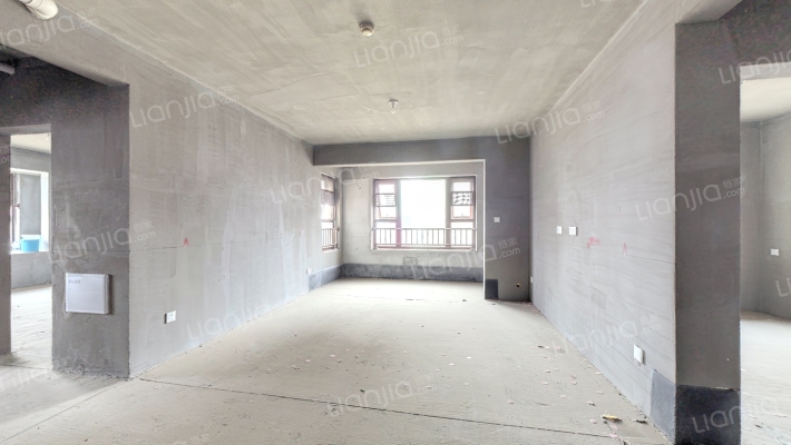 亚星安泰苑二手房实景图