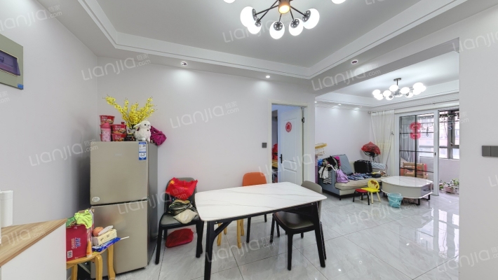 浮桥家苑三期二手房实景图