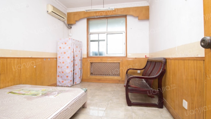 教体局家属院二手房实景图