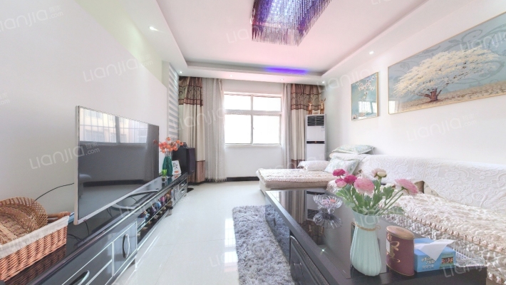 鸿都翡翠嘉园二手房实景图