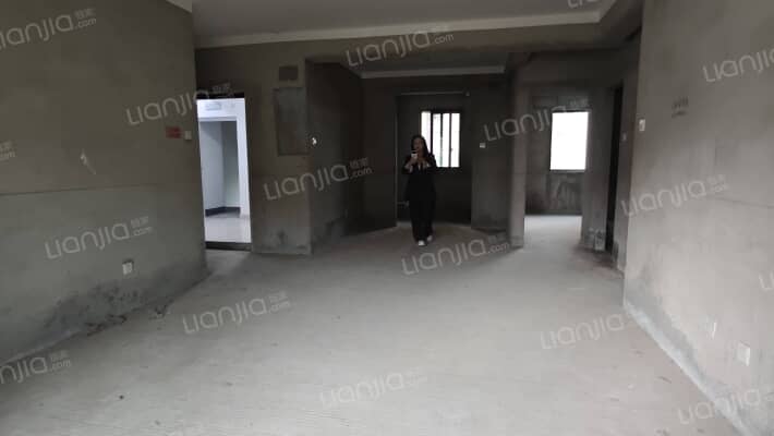 欧帆当代城Ｄ区二手房实景图