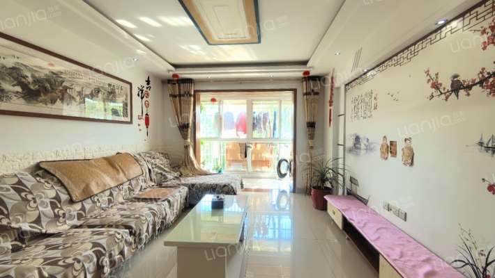 丁晏小区二手房实景图