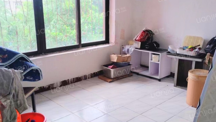 民源小区二手房实景图