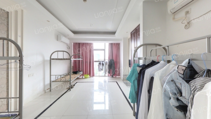 万联公馆二手房实景图