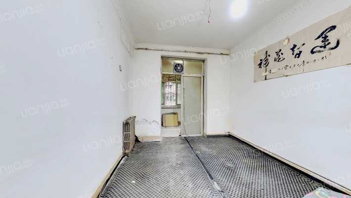 西何小区二手房实景图