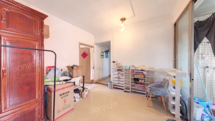 世港花园二手房实景图