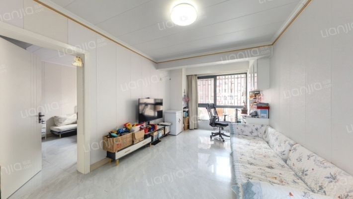 鹤沙航城瑞馨苑二手房实景图