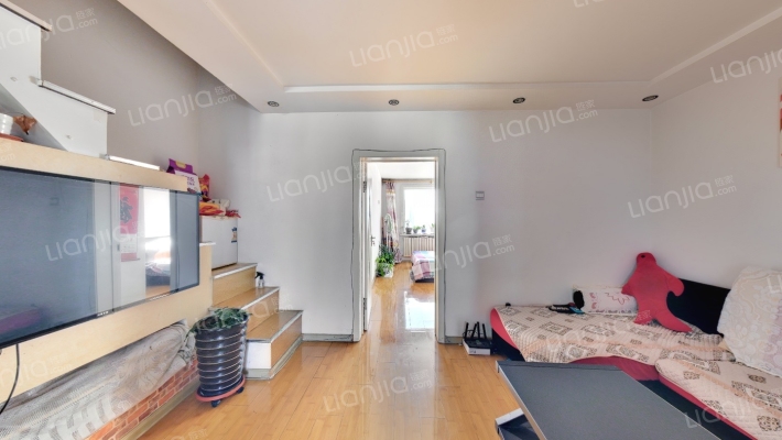 富强C区二手房实景图