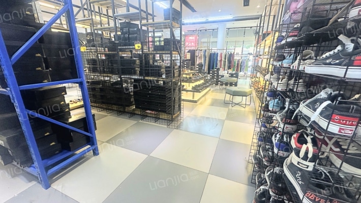 卓尔总部基地二手房实景图