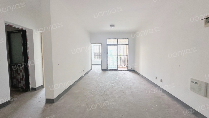 康泰家园小区二手房实景图