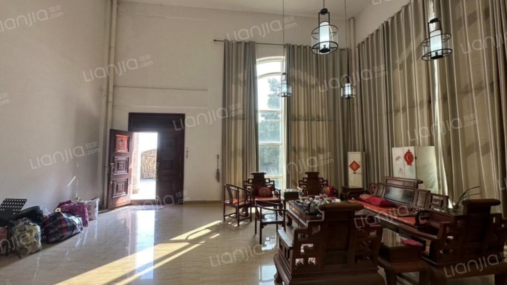 沿湖路二手房实景图