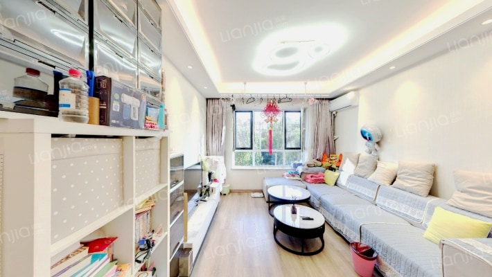 万科千山府二手房实景图