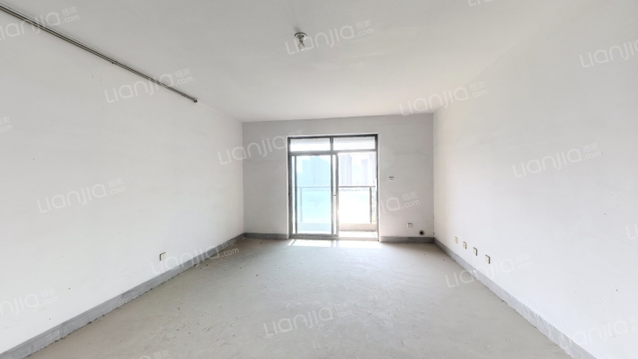 运新花苑五区二手房实景图