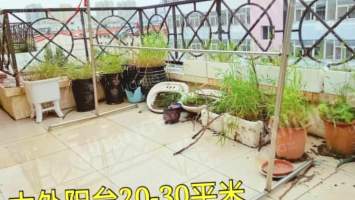 宝石花物业   集中供暖    物探社区-露台