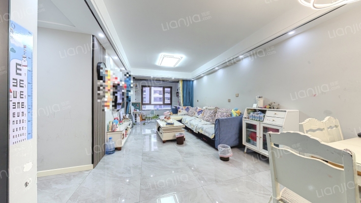 地铁时尚生活广场二手房实景图