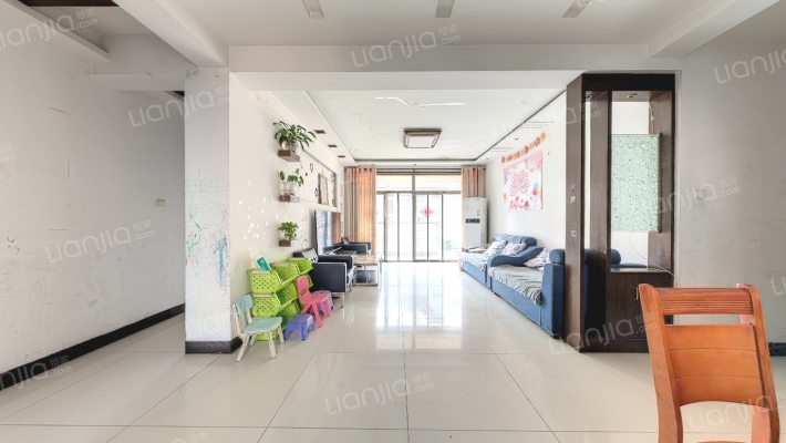 森海豪庭二手房实景图