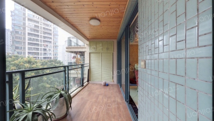 雅居乐国际花园一期大平层 纯板式结构双阳台 精装自住-阳台A