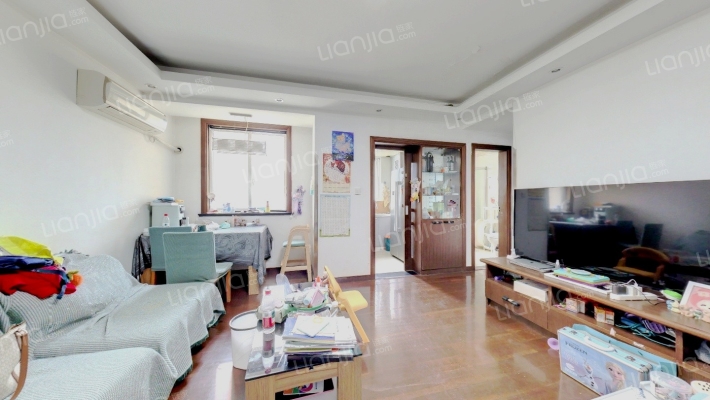 松花江路95弄二手房实景图